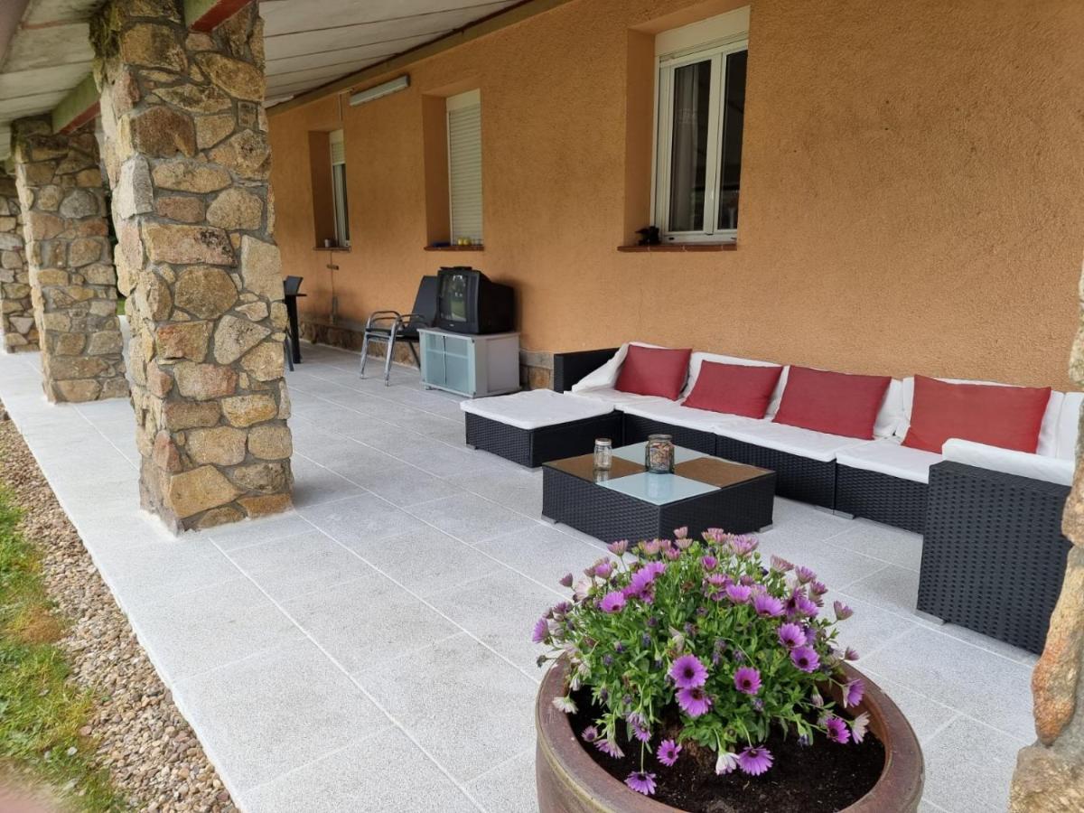 Villa Pancorbo Velayos Exteriör bild