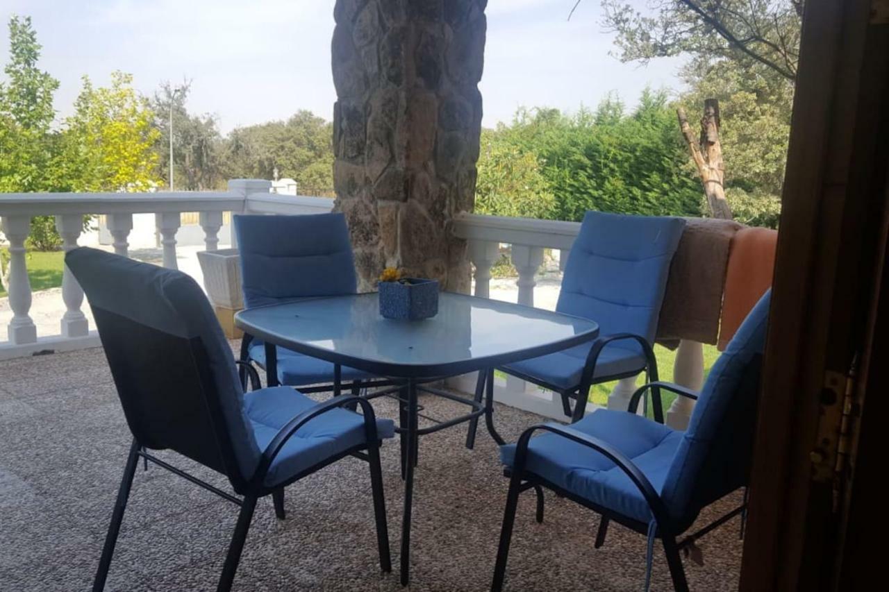 Villa Pancorbo Velayos Exteriör bild