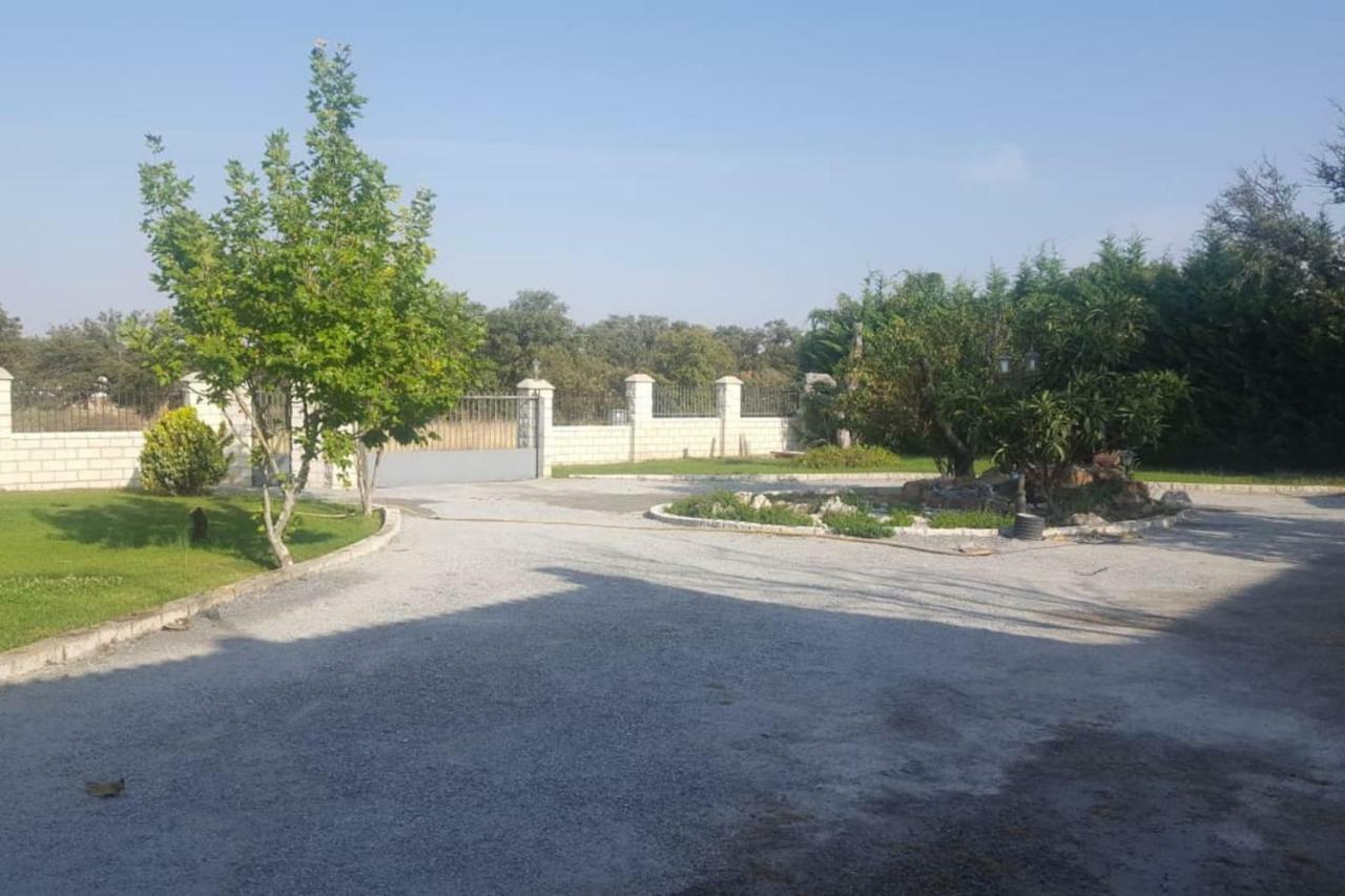 Villa Pancorbo Velayos Exteriör bild